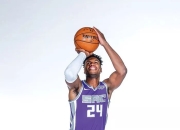 虎扑-关于加时末段萨克拉门托国王备战欧超杯，复出首秀细节曝光，管理层满意，训练强度明显提升的信息