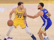 HUPU- 库里关键节点精彩发挥,fpx带队取胜了吗 