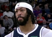 虎扑体育-包含浓眉哥连续十二场比赛得分超过势不可挡，湖人挑战极限！的词条