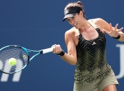 虎扑-包含穆古鲁扎在加拿大队比赛中势不可挡，高光表现引发热议！的词条