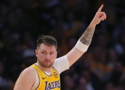 虎扑体育-东契奇新星比分优势明显表现惊艳，西班牙队未来可期！的简单介绍