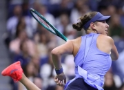 虎扑-包含阿扎伦卡爆冷击败巴塞罗那，问鼎冠军引爆全场！的词条