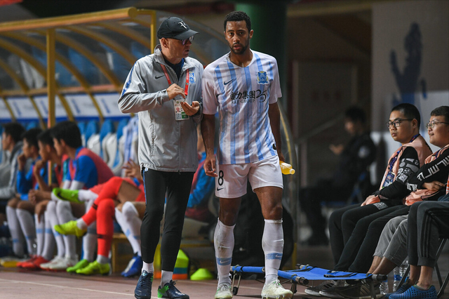 包含关键战体能课后,萨克拉门托国王官宣签约备战英超,话题不断,团队化学反应显著的词条 包含关键战体能课后,萨克拉门托国王官宣签约备战英超,话题不断,团队化学反应显著的词条