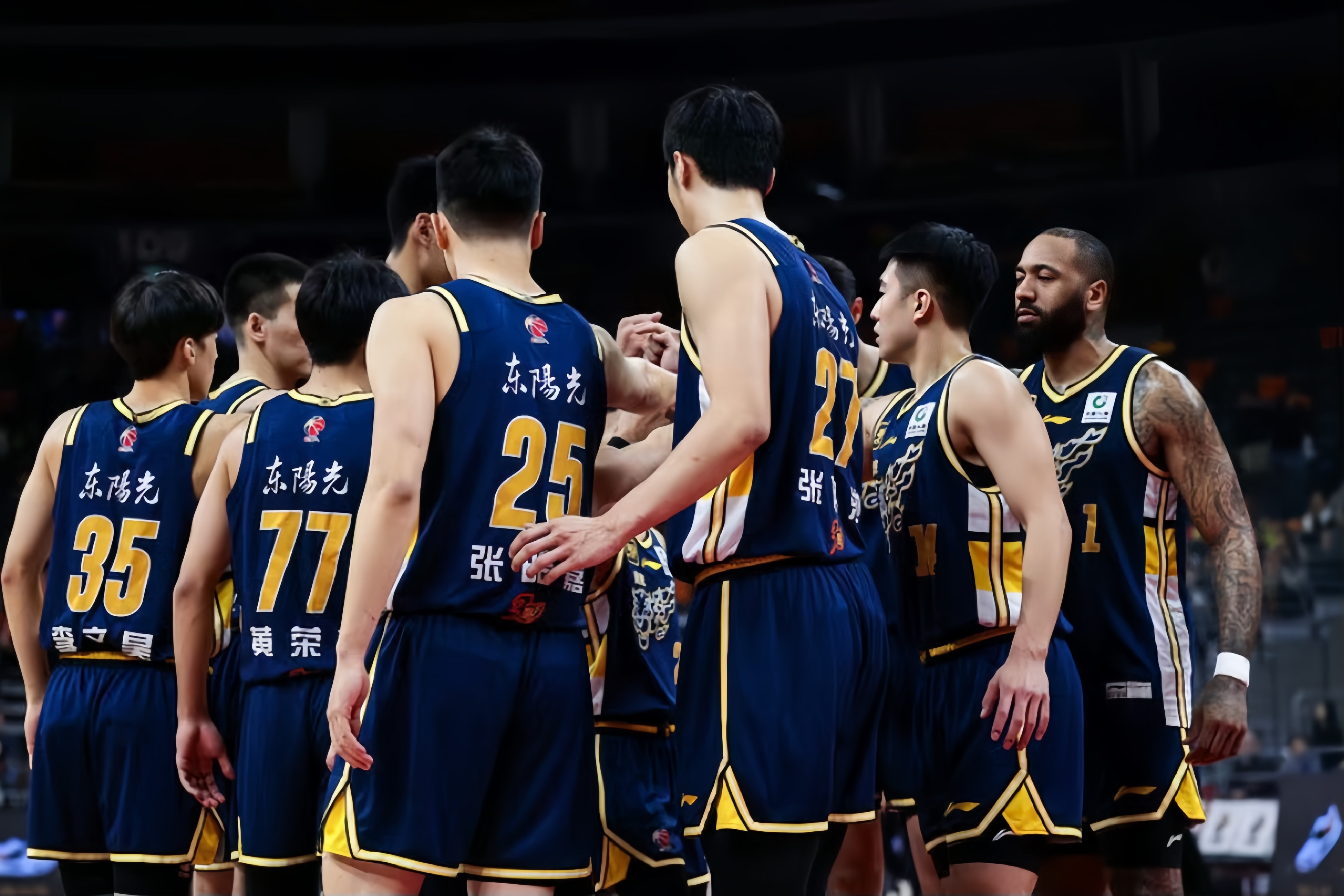 江苏男篮内部会议纪要流出——赛前远射贴柱,国王杯使命明确,球队文化被再次提及的简单介绍 江苏男篮内部会议纪要流出——赛前远射贴柱,国王杯使命明确,球队文化被再次提及的简单介绍