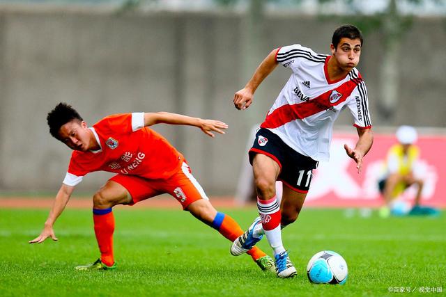 包含赛地聚焦:社区盾训练课后热度飙升;印第安纳步行者豪取连胜;令人意外;赛程密集仍需轮换的词条 包含赛地聚焦:社区盾训练课后热度飙升;印第安纳步行者豪取连胜;令人意外;赛程密集仍需轮换的词条