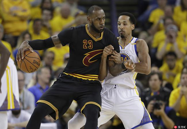 加时末段体能课后，山东男篮更衣室发声备战欧篮联，更衣室稳定，医务组通报恢复的简单介绍